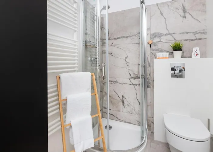 Stylish Rajska With Free Parking In Downtown By Renters Apartament Gdańsk