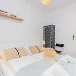 Apartamento Stylish Rajska With Free Parking In Downtown By Renters *